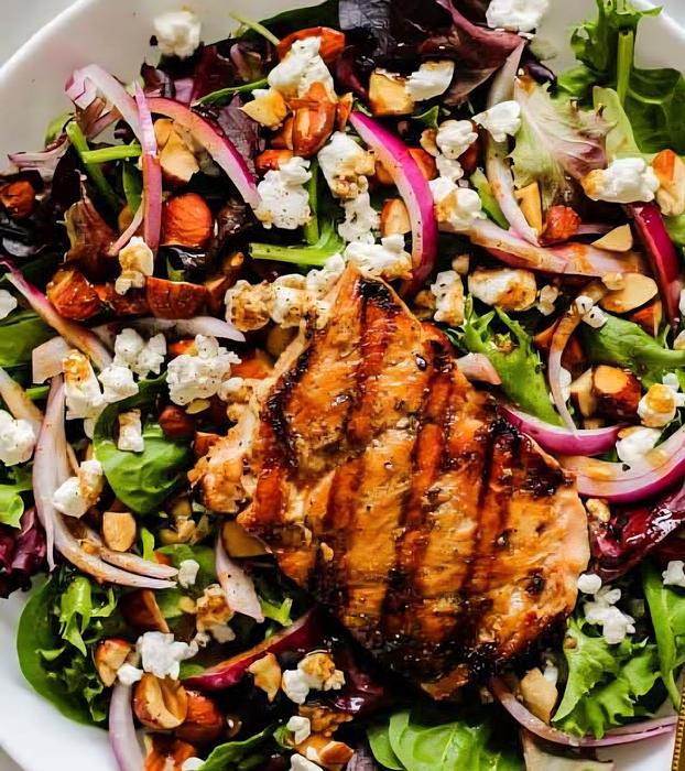 Grilled Maple Salmon Salad