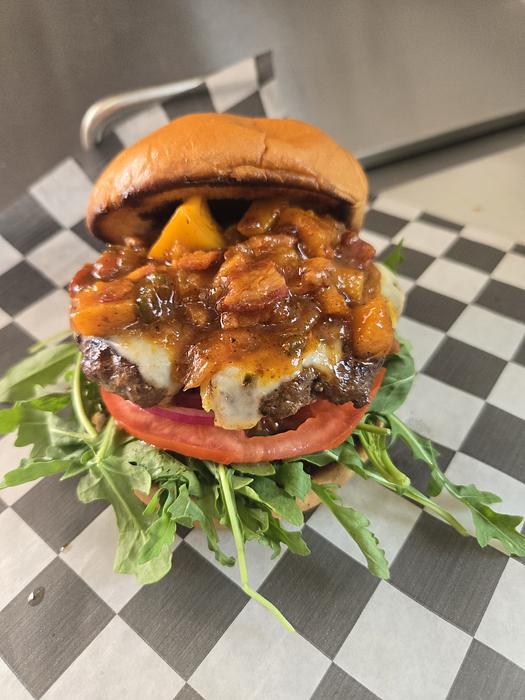 Georgia Peach Cheeseburger 