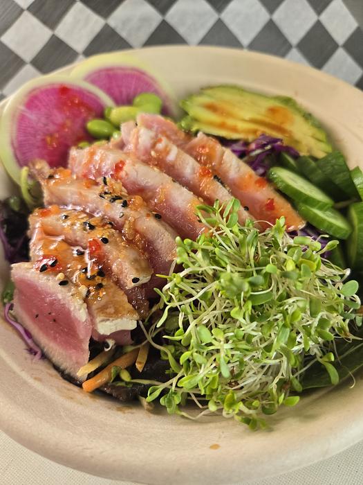 Seared Ahi Tuna Salad