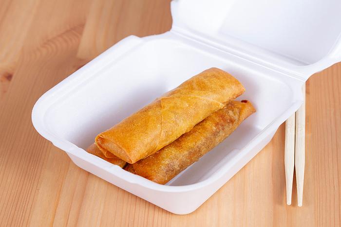 Harumaki Spring Rolls (春巻)