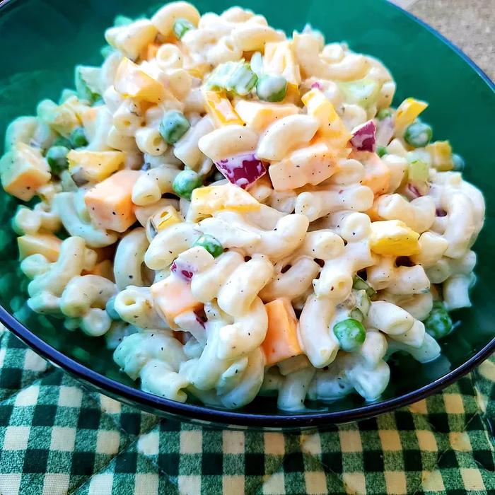 Macaroni and Cheese Salad 