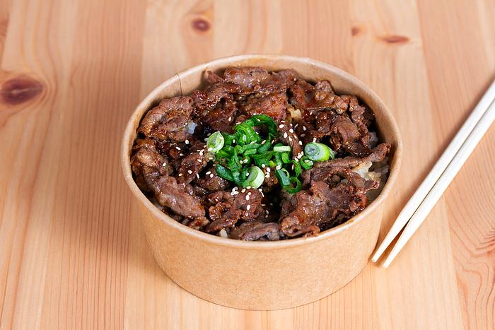 Yakinikudon (焼肉)